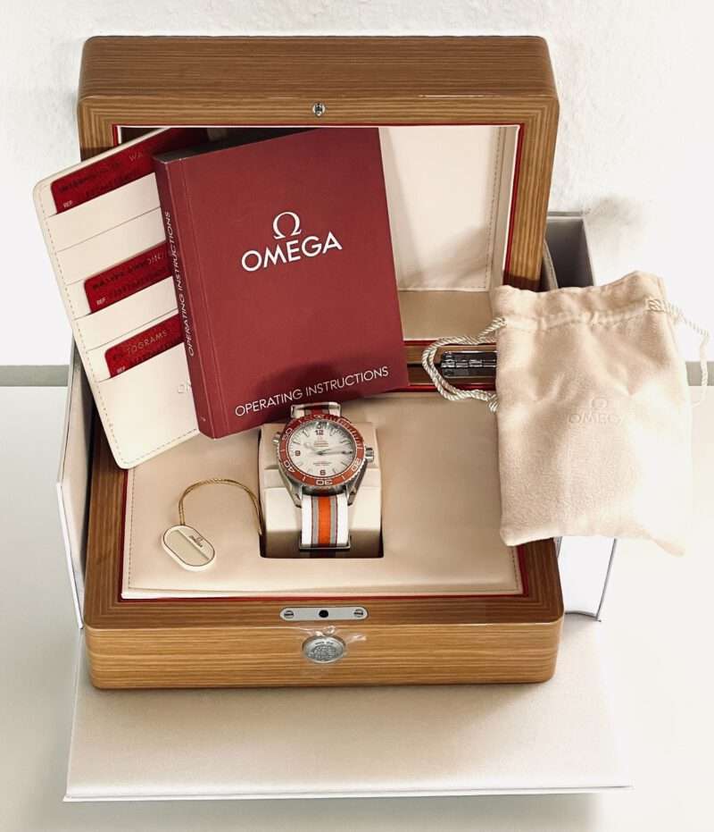 Omega Seamaster Planet Ocean 600M 43,5mm 215.32.44.21.04.001 – Bild 8