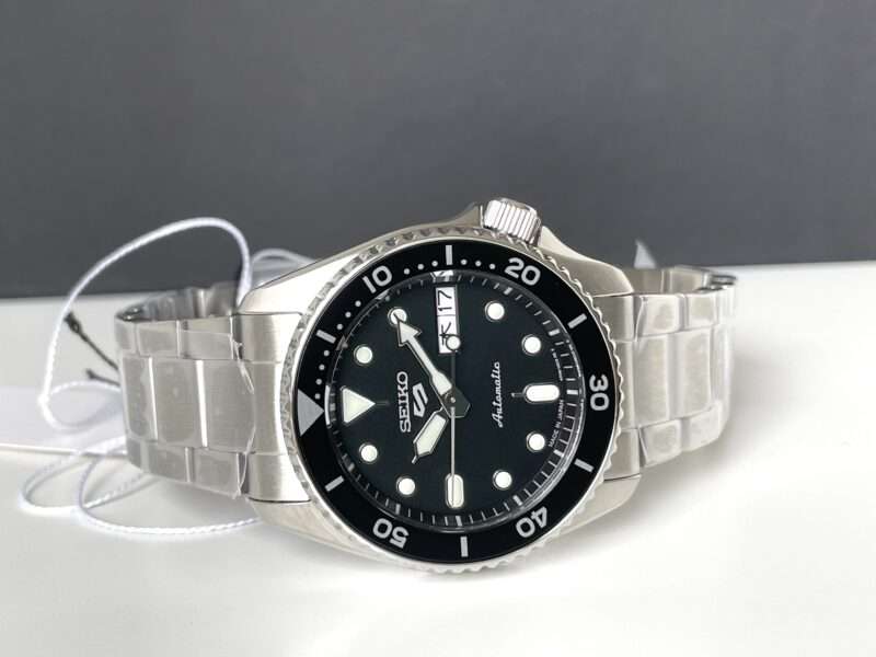 Seiko 5 Sports SKX 38mm Black Dial - SBSA225/SRPK29K1 – Bild 2