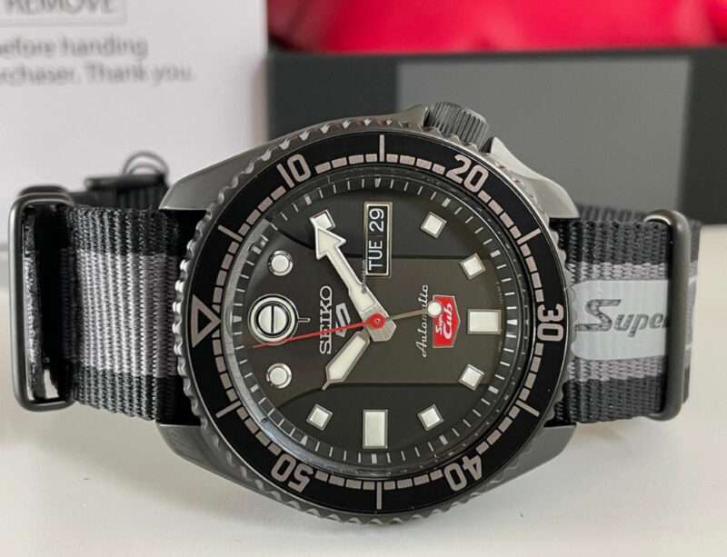 Seiko 5 Sports Honda Super Cub Limited Edition 5.000St. SRPJ75K1 – Bild 2