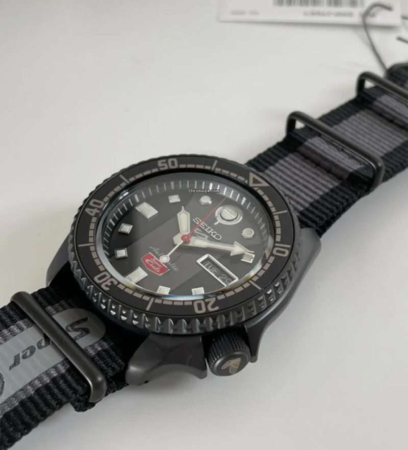 Seiko 5 Sports Honda Super Cub Limited Edition 5.000St. SRPJ75K1 – Bild 4