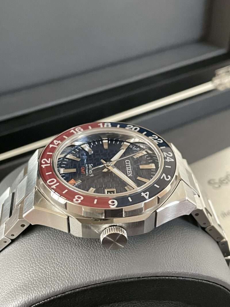 Citizen Series 8 GMT "Pepsi" - NB6030-59L – Bild 6