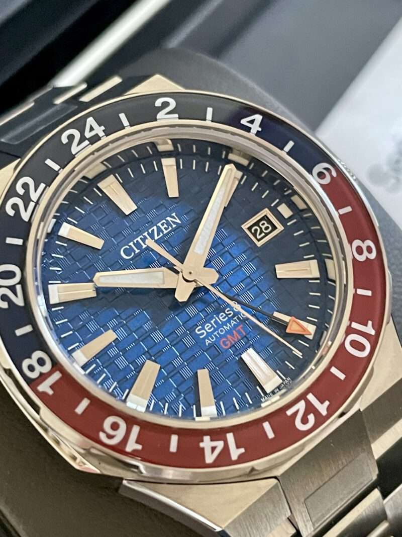 Citizen Series 8 GMT "Pepsi" - NB6030-59L – Bild 7