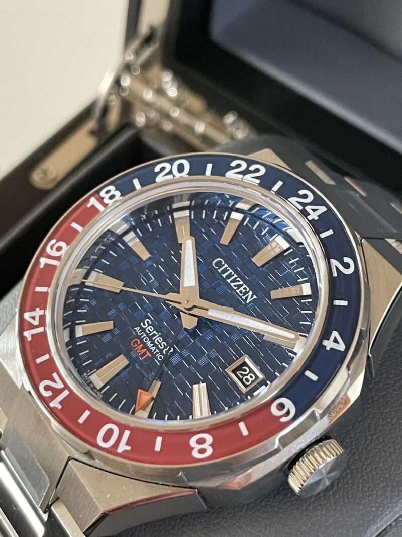 Citizen Series 8 GMT "Pepsi" - NB6030-59L – Bild 8