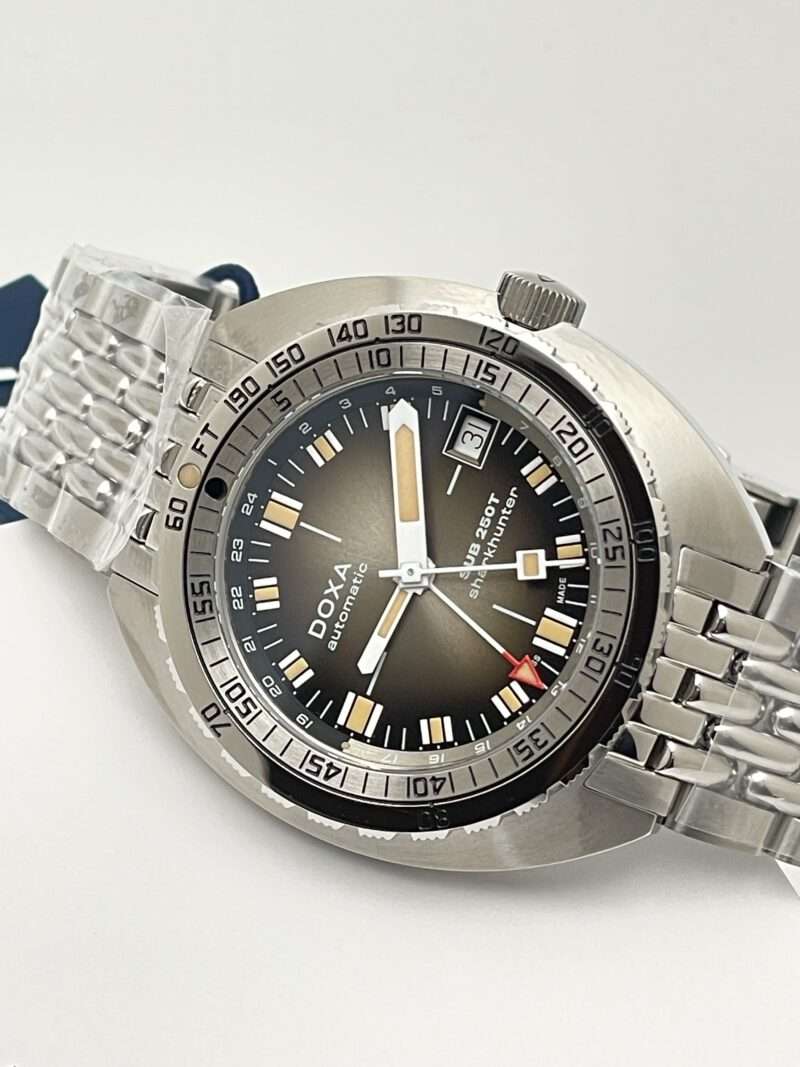 Doxa Sub 250T GMT Sharkhunter Vintage 855.10.101V.10 - NEU - Full Set – Bild 3