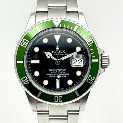 Rolex Submariner Date 16610LV "Kermit" - Random Serial - 05/2008 - Rolex Revision 06/2025