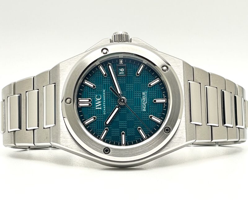 IWC Ingenieur Automatic 40 Aqua - IW328903 - Full Set aus 05/2024 – Bild 2