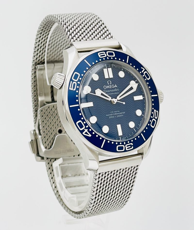 Omega Seamaster Diver 300M James Bond 007 60th Anniversary - Full Set aus 04/2024 – Bild 4