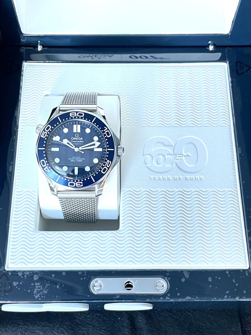 Omega Seamaster Diver 300M James Bond 007 60th Anniversary - Full Set aus 04/2024 – Bild 10