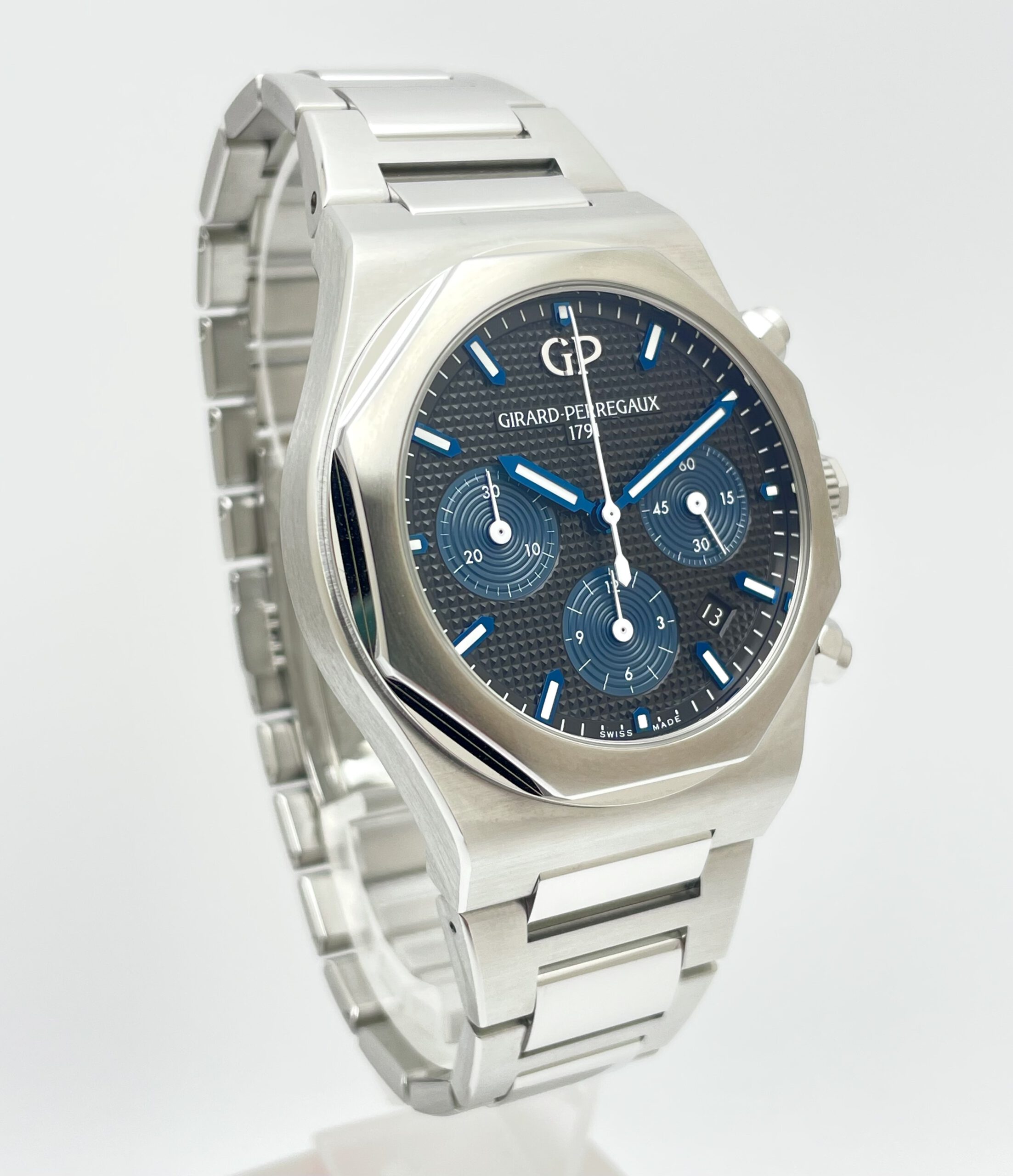 Girard Perregaux Laureato Chronograph 42mm Full Set aus 10/2023 - 81020-11-631-11A - Garantie bis 10/28 - UVP 19.600€ – Bild 3