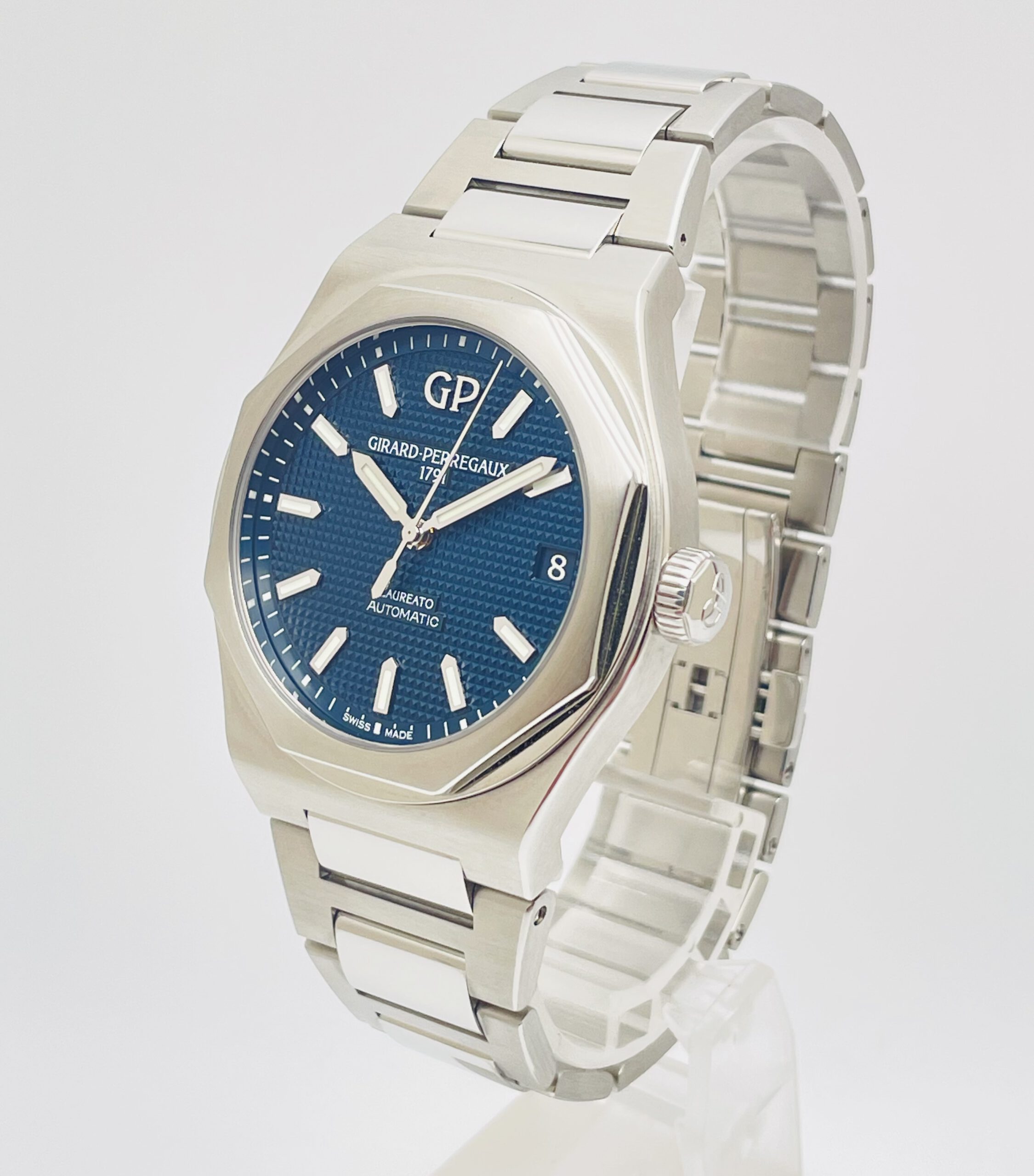 Girard Perregaux Laureato 42mm - 81010-11-431-11A - Full Set aus 04/2023 - Garantie bis 04/2028 – Bild 4