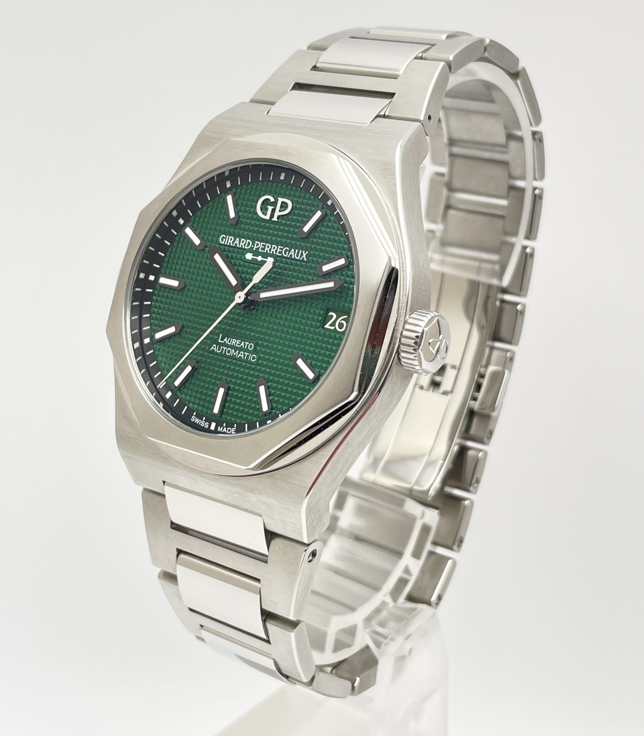 Girard Perregaux Laureato 42mm - 81010-11-3153-1CM - Full Set aus 12/2022 – Bild 4