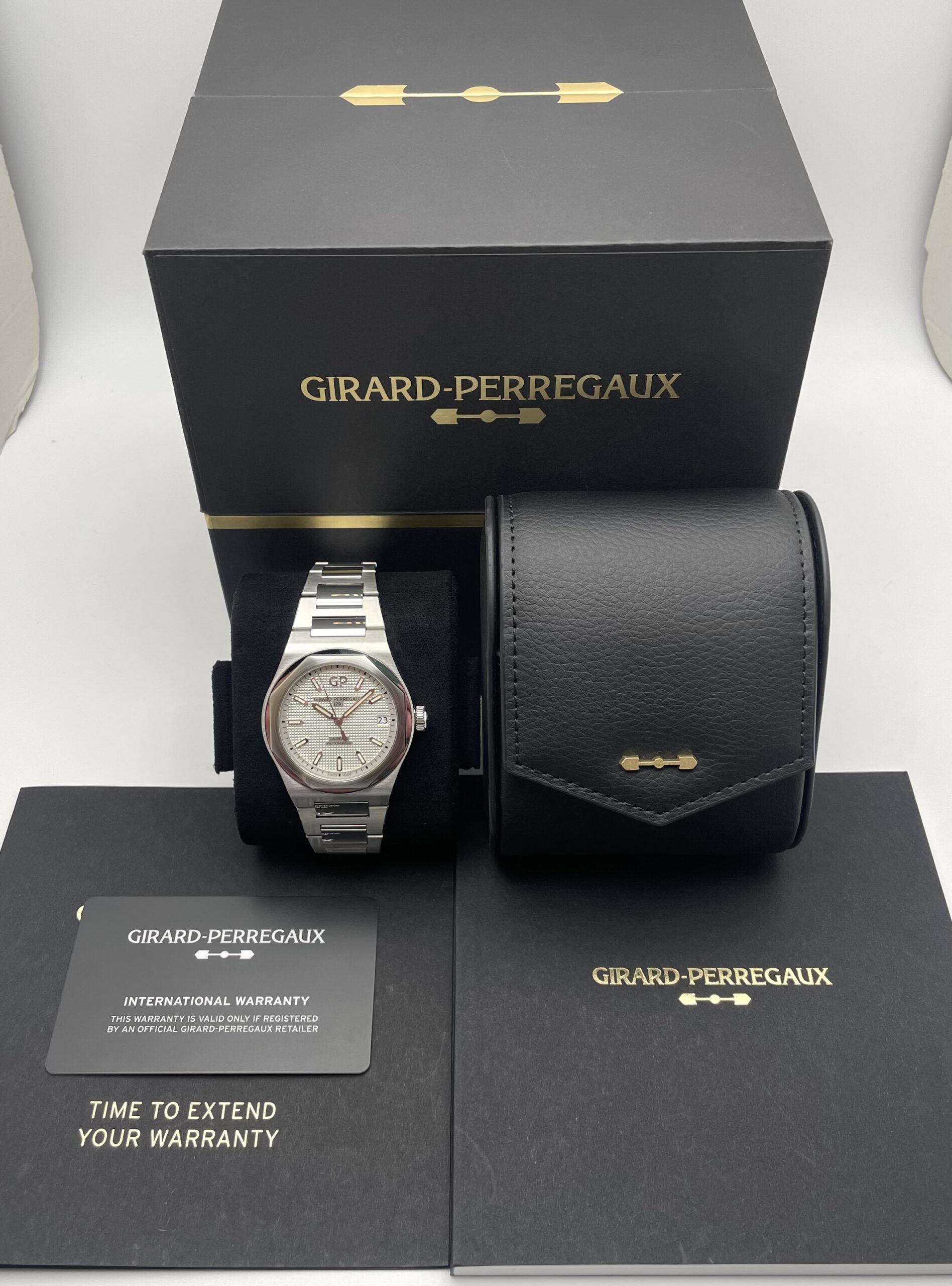 Girard Perregaux Laureato 42mm - 81010-11-131-11A - Full Set aus 07/2023 - ungetragen – Bild 7