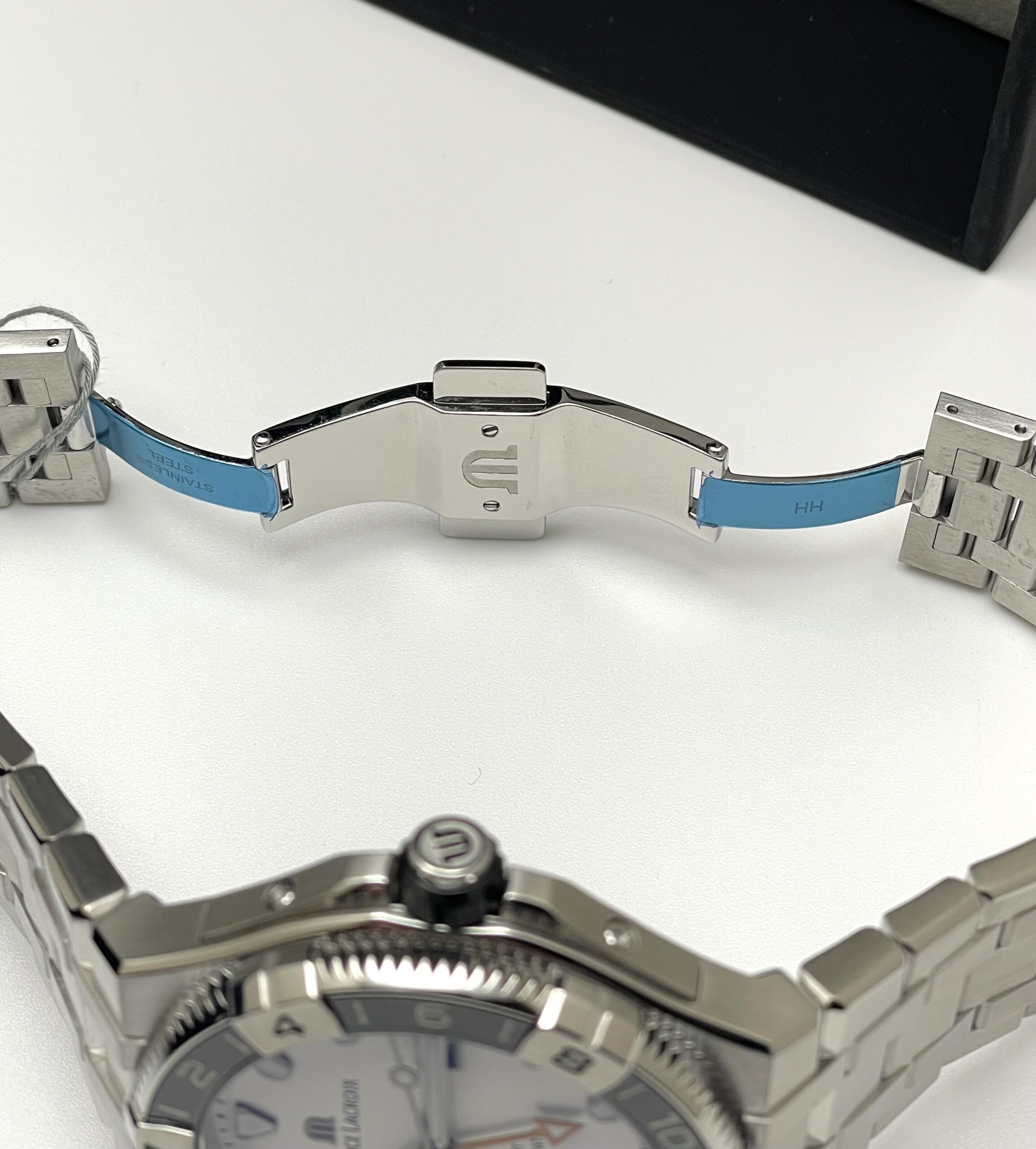 Maurice Lacroix AIKON Venturer GMT 43mm - AI6158-SS002-130-1 - ungetragen - 11/2025 – Bild 7