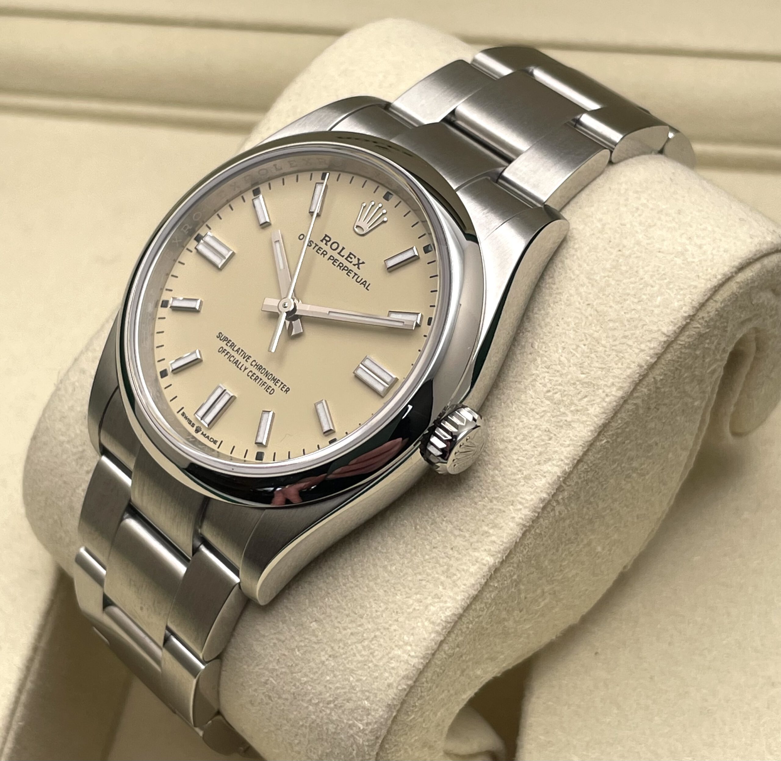 Rolex Oyster Perpetual 36 126000 - Beige - Full Set aus 01/2026 – Bild 3