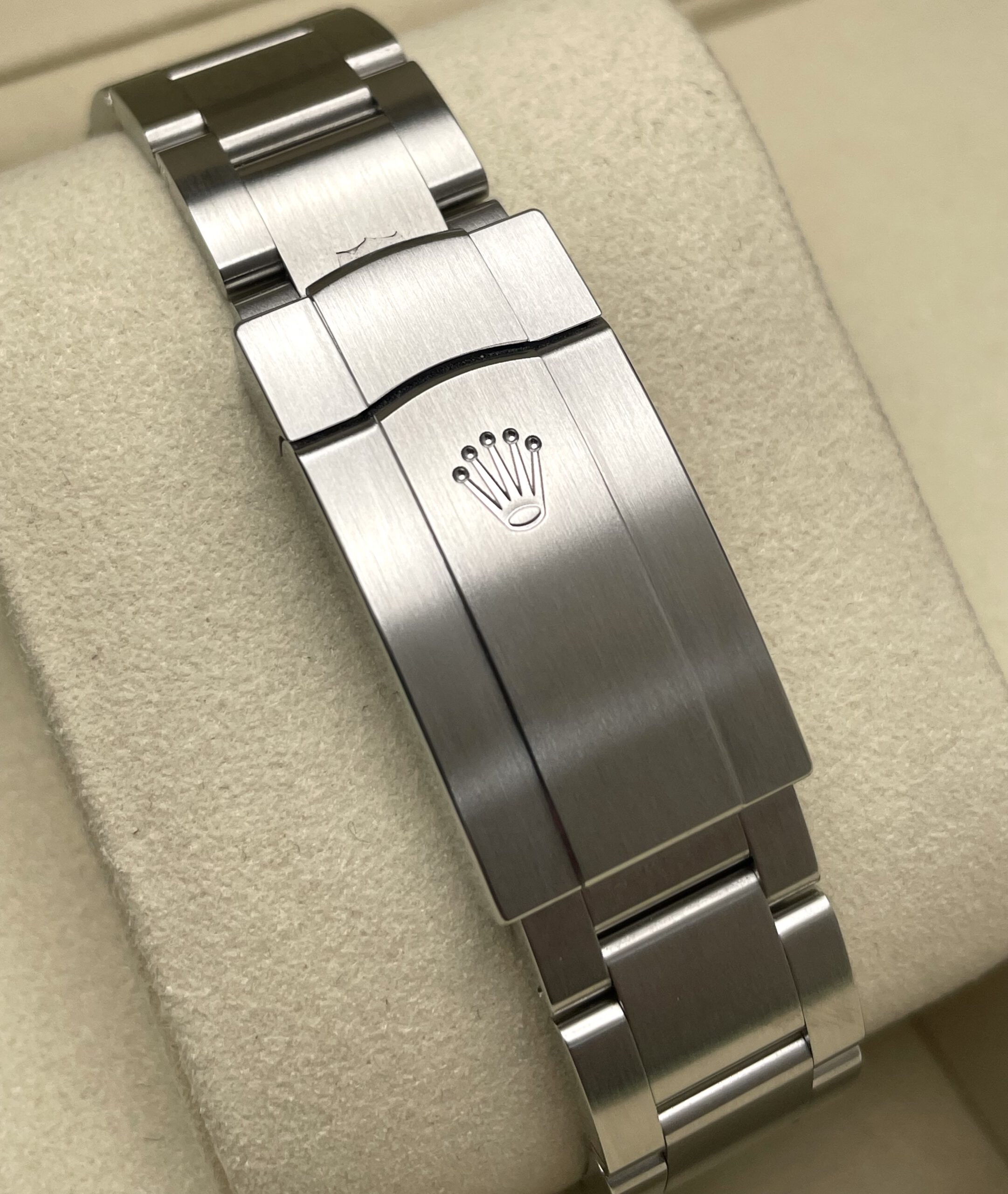 Rolex Oyster Perpetual 36 126000 - Beige - Full Set aus 01/2026 – Bild 9