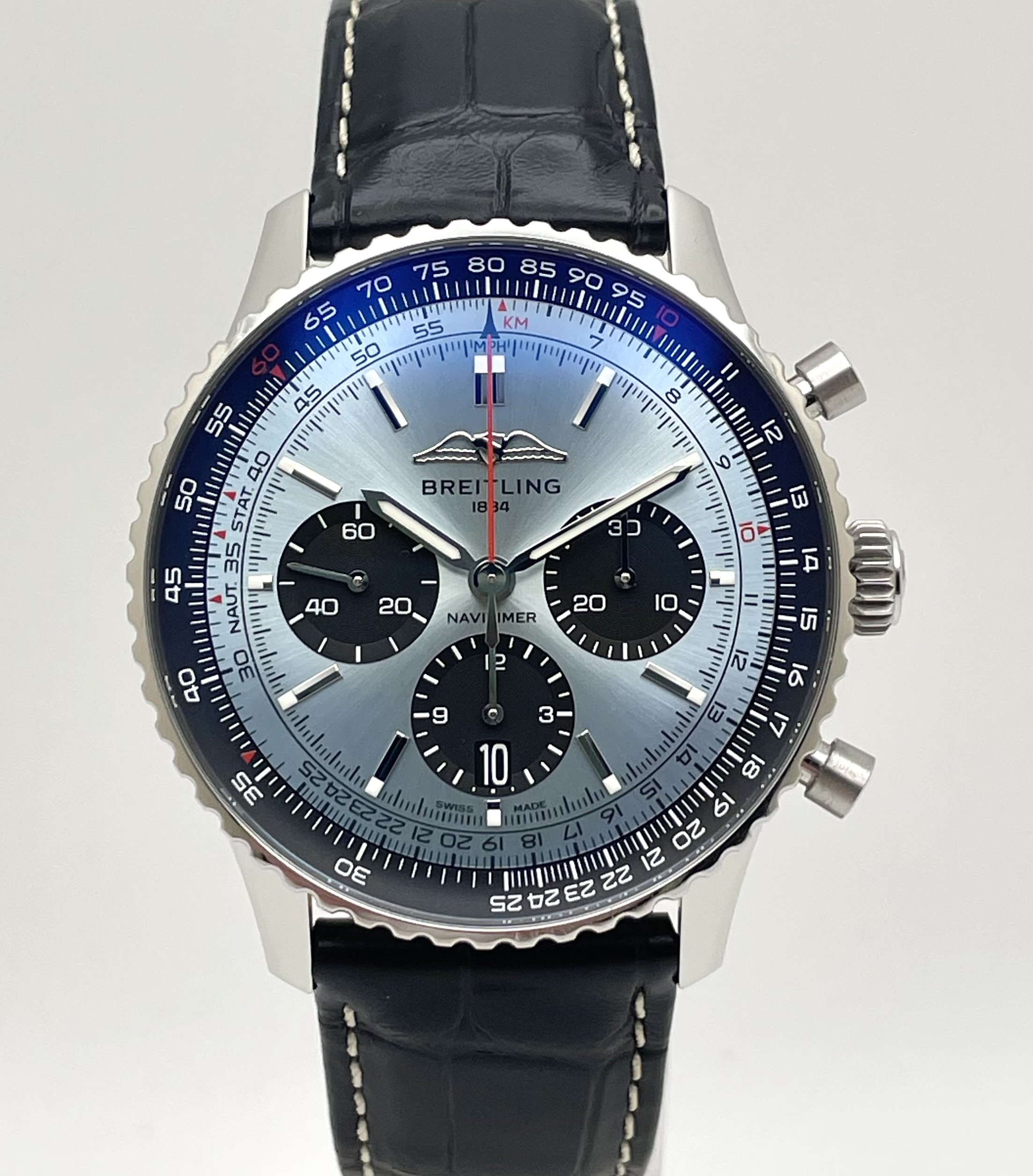 Breitling Navitimer 1 B01 Chronograph 43 - AB0138241C1P1 - Full Set aus 05/2024 – Bild 2