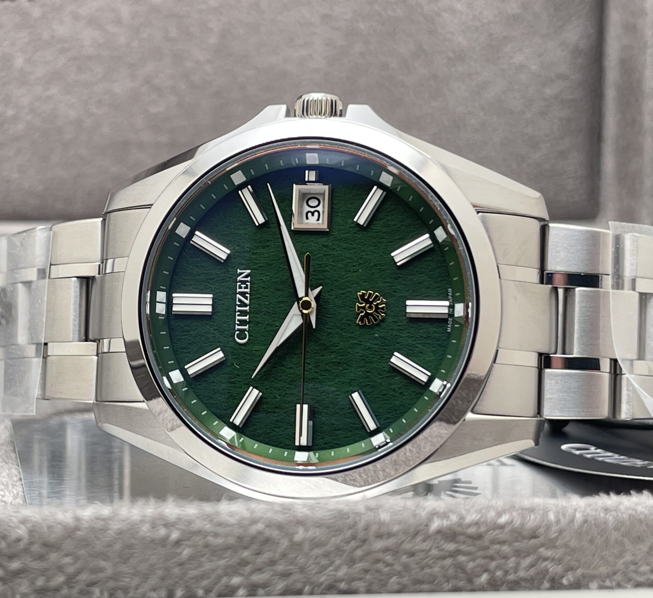 The Citizen AQ4091-56W - 50th Anniversary Limited Edition - NEU - sofort verfügbar – Bild 3