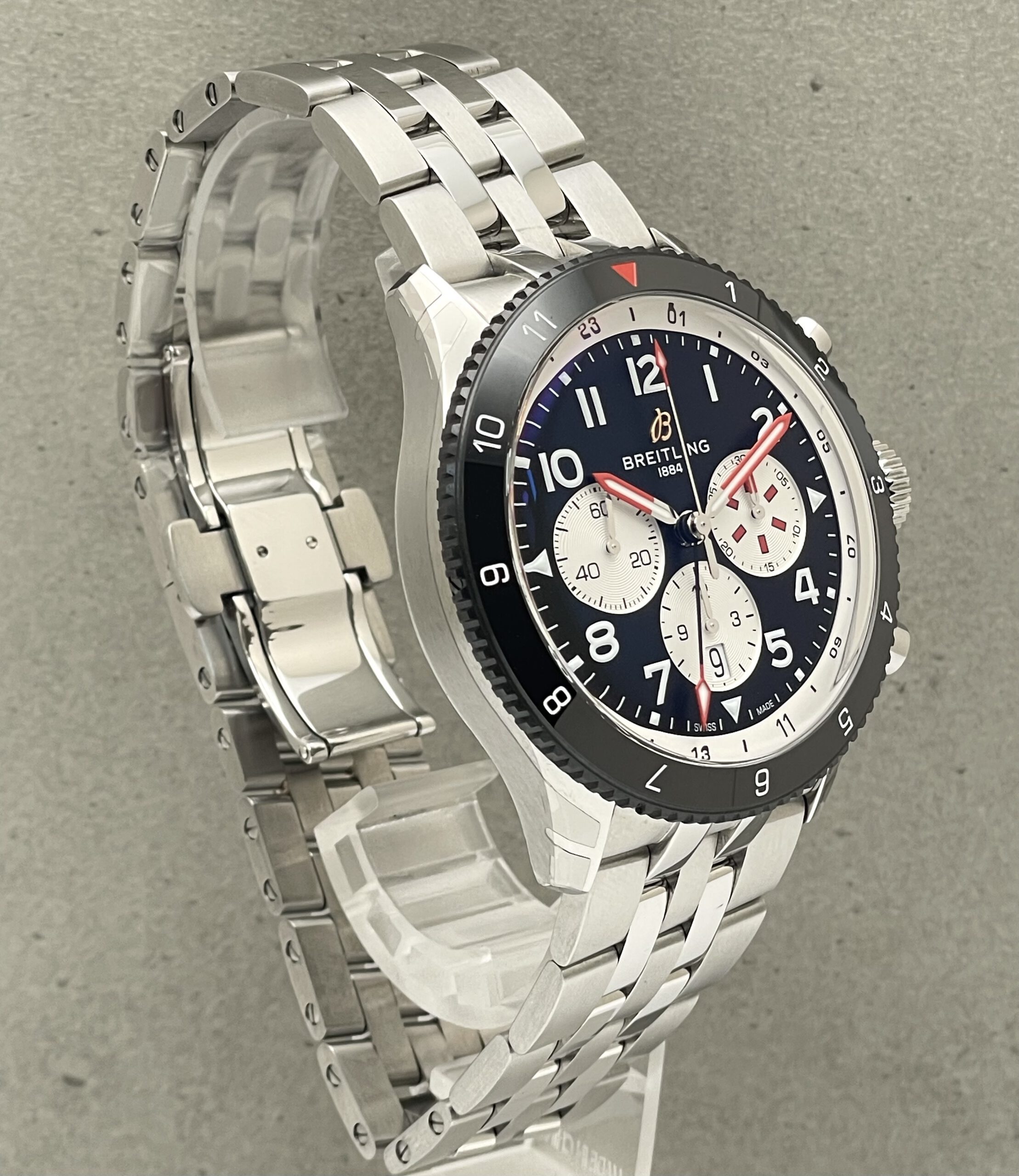 Breitling Super Avi B04 Chronograph GMT 46 Mosquito - YB04451A1B1A1 - ungetragen/verklebt – Bild 2