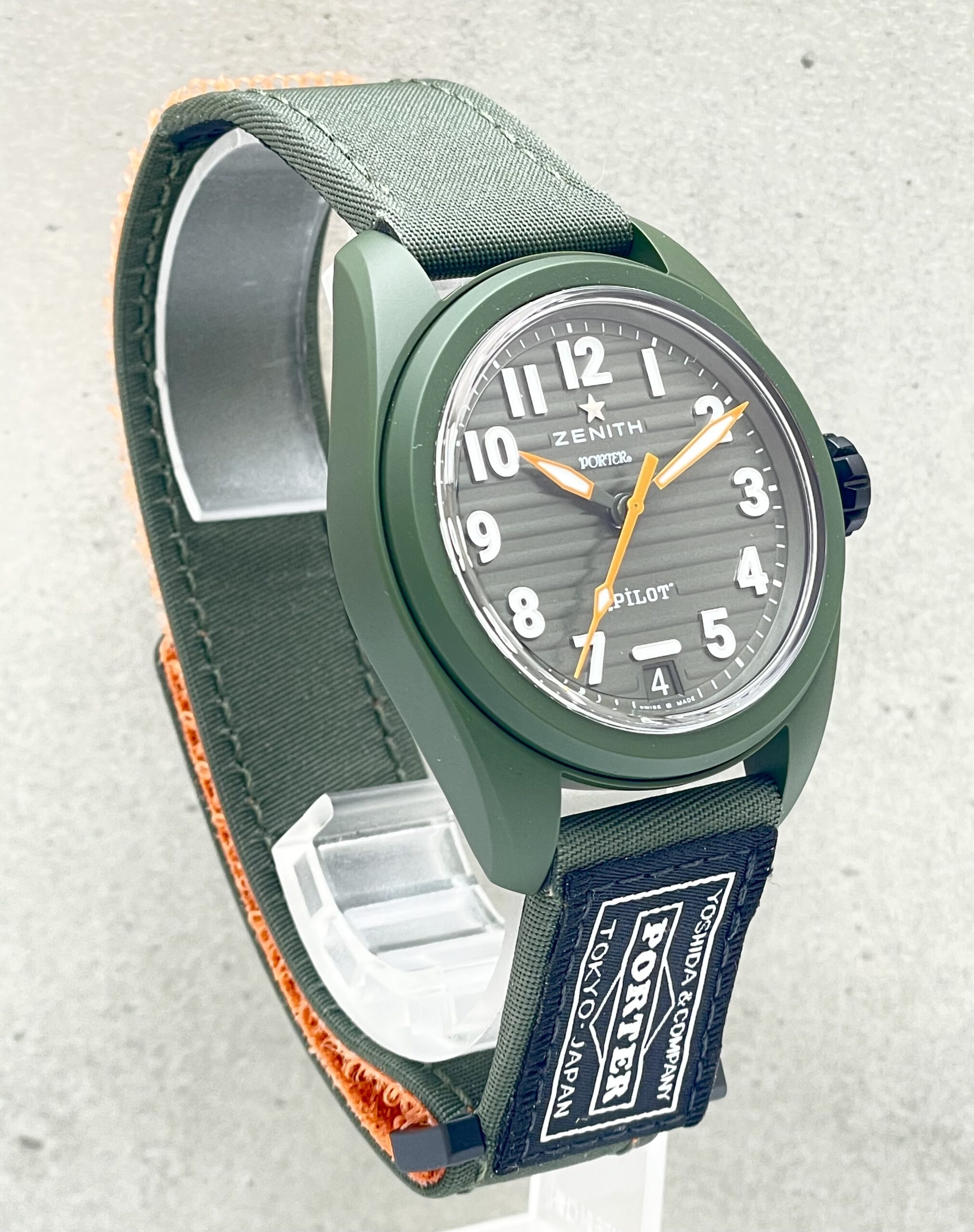 Zenith Pilot Central Automatic Porter Limited Edition - 49.4001.3620/63.I001 - ungetragen – Bild 3