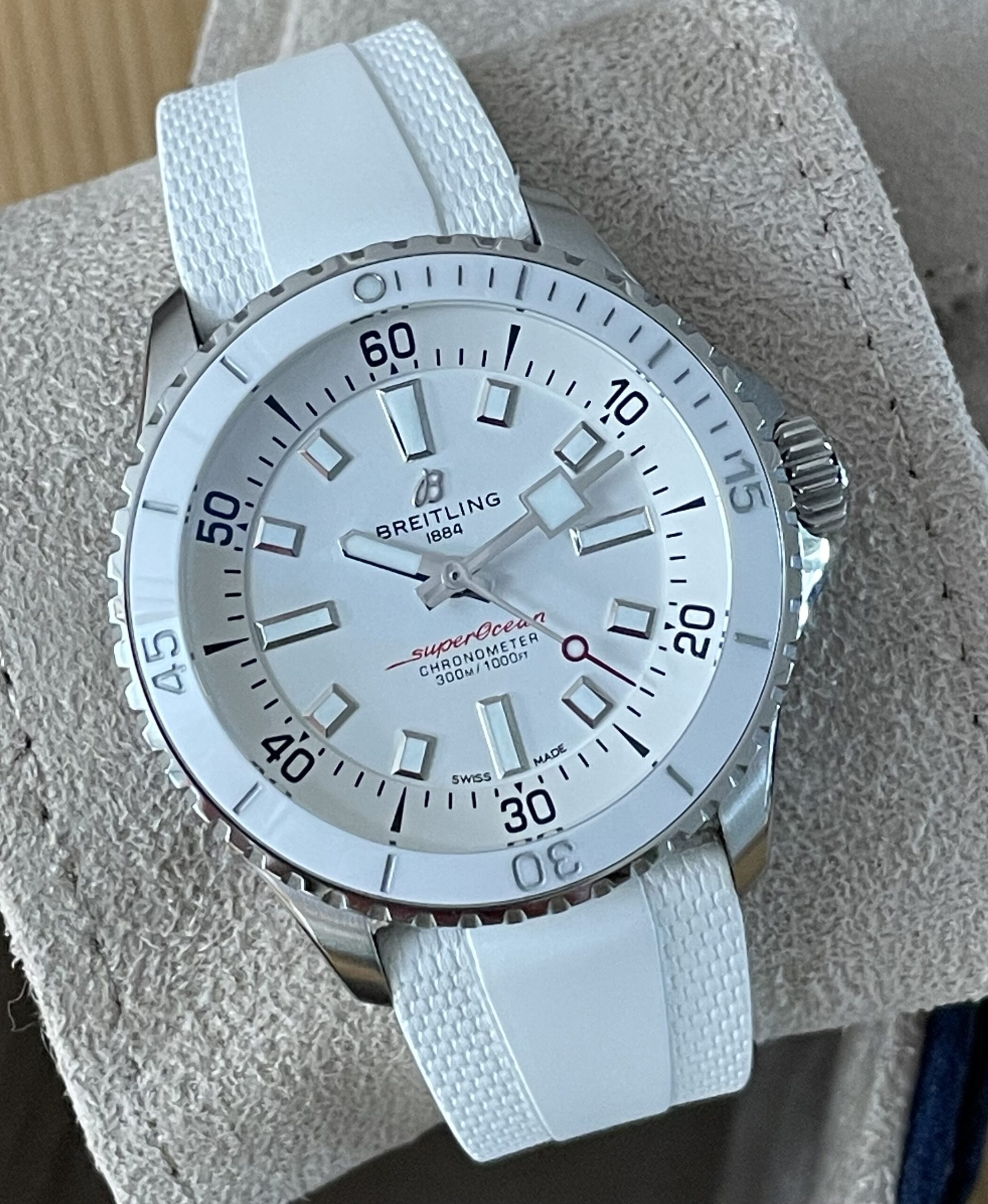 Breitling Superocean 42 Automatic Japan Edition - A17375A71A1S1 - Breitling Garantie bis 07/2027 – Bild 5